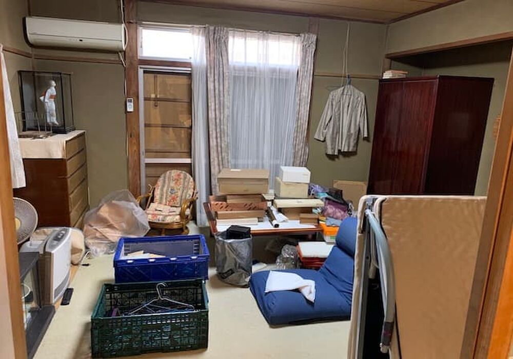 藤沢市一軒家片付け　作業前