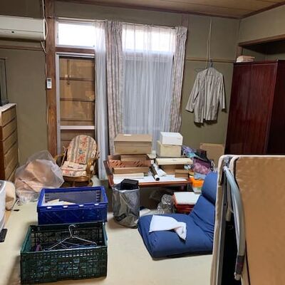 藤沢市一軒家片付け　作業前