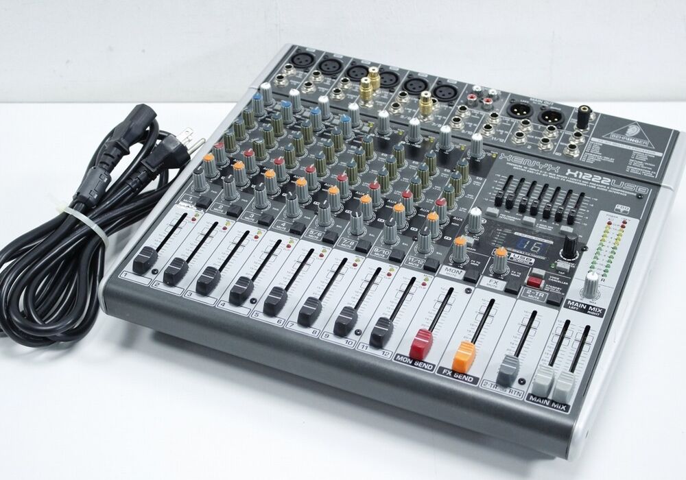 BEHRINGER XENYX X1222USB 