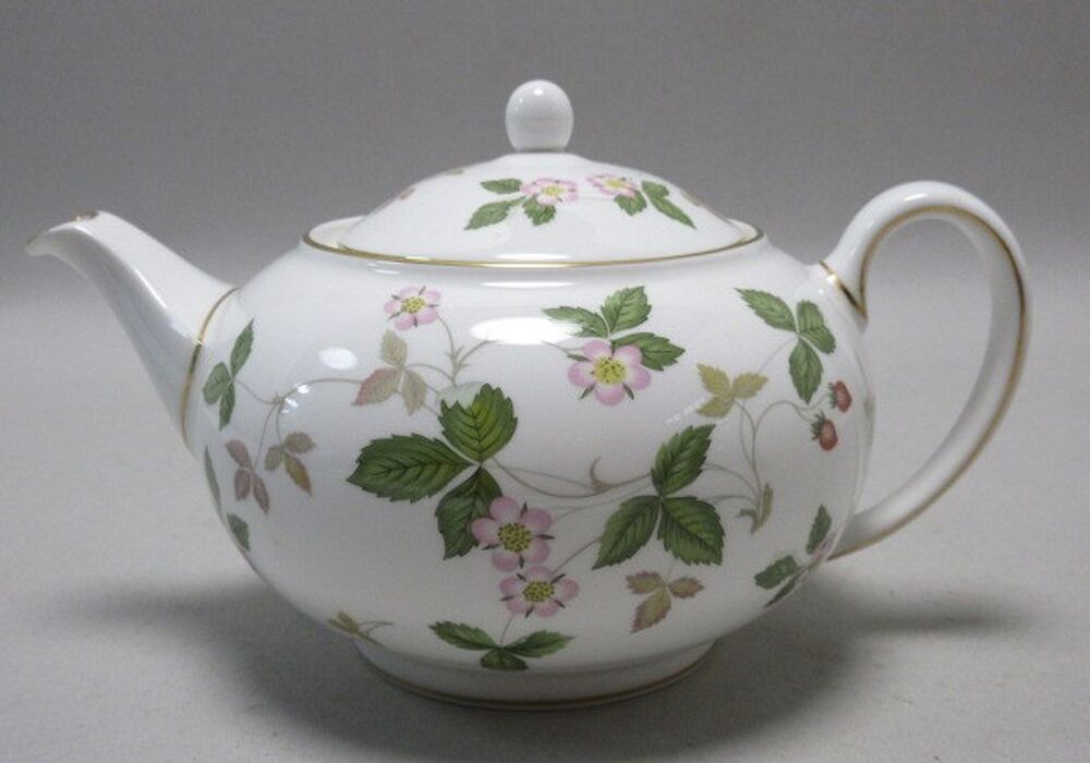WEDGWOOD	ワイルドストロベリー
