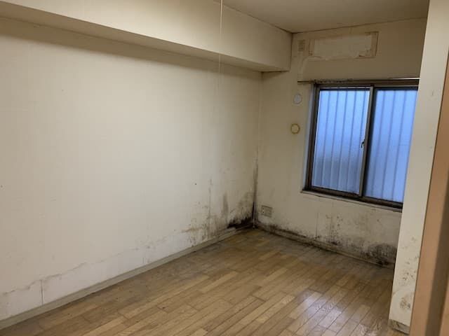洋室　作業後