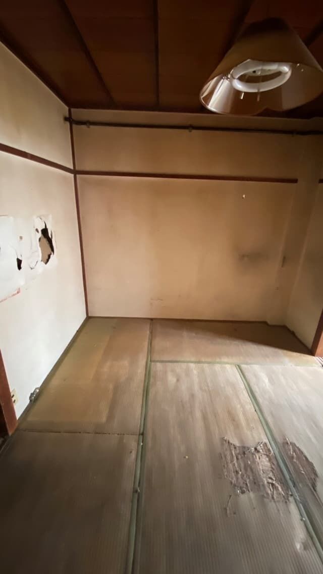 居室 片付け作業後