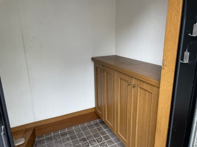 3LDK一軒家の遺品整理事例 玄関 片付け後