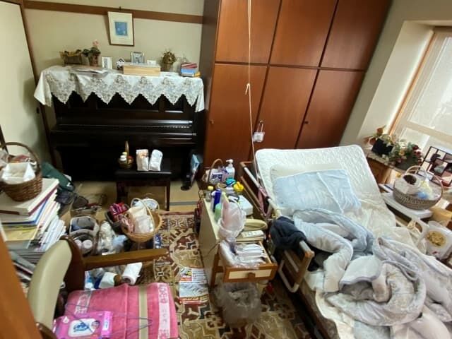 鎌倉市 2LDKマンションの遺品整理 和室 片付け前