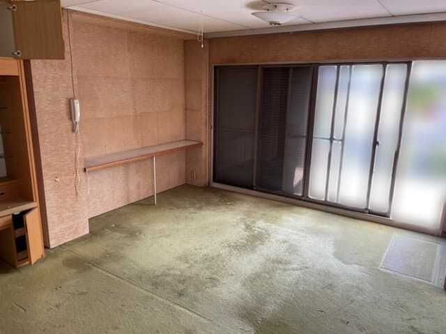茅ケ崎市4LDK一軒家の不用品回収 リビング 片付け後
