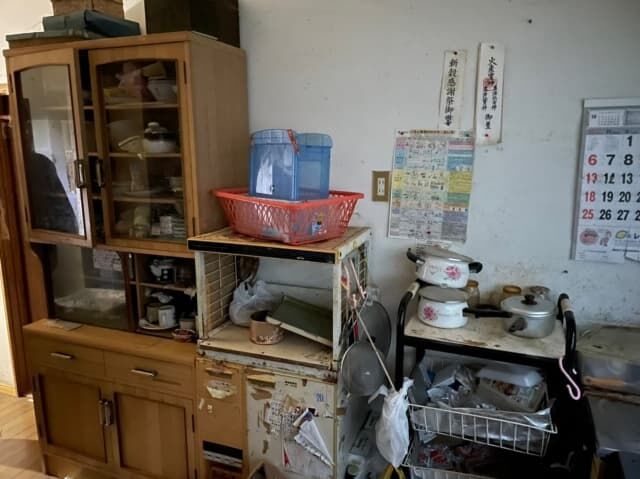 秦野市の不用品回収 キッチン 作業前