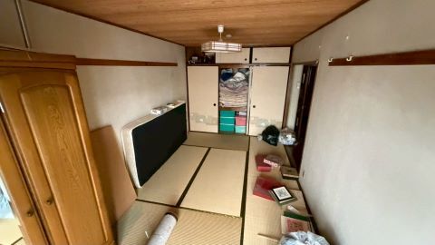 神奈川県平塚市3DK団地の室内お片付け前