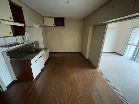 神奈川県平塚市3DK団地のキッチンお片付け後
