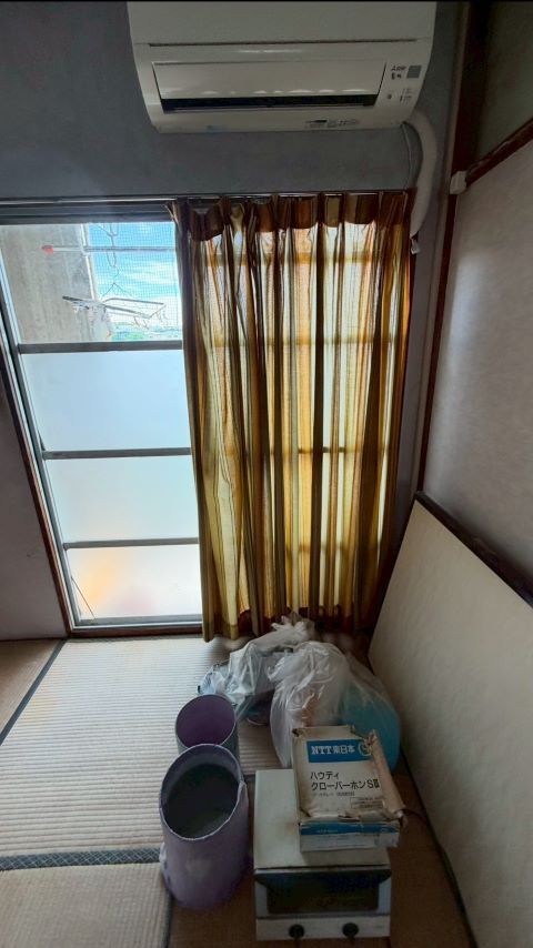 神奈川県大和市2K団地のエアコン取り外し前