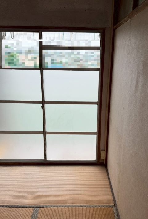 神奈川県大和市2K団地のエアコン取り外し後