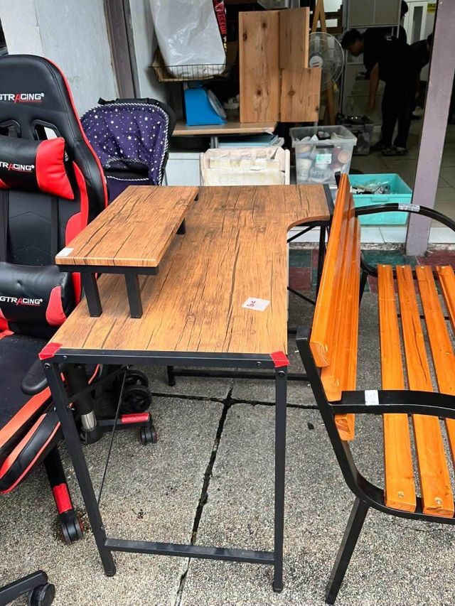 日本から運ばれたリユース品